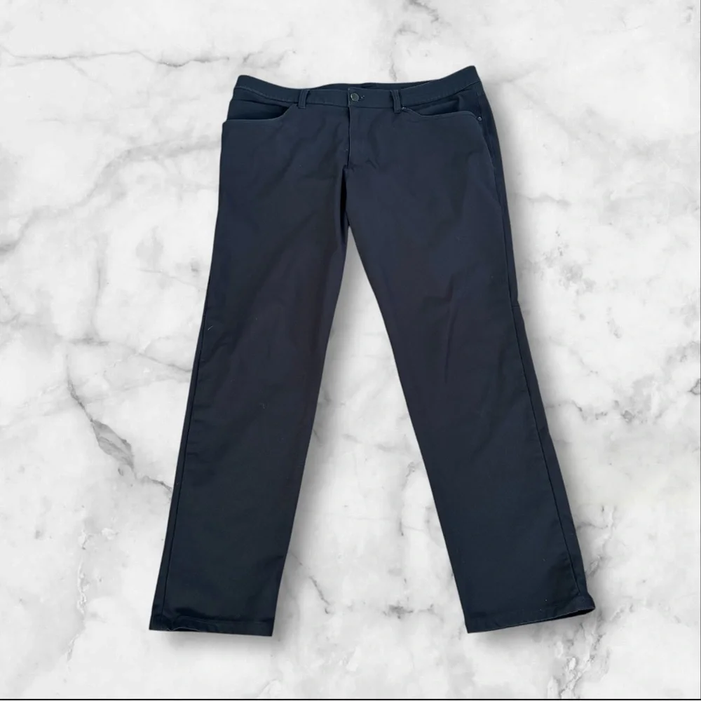 Lululemon ABC Classic Fit Warpstreme Performance Pants Black Size W36 Inseam 30‎